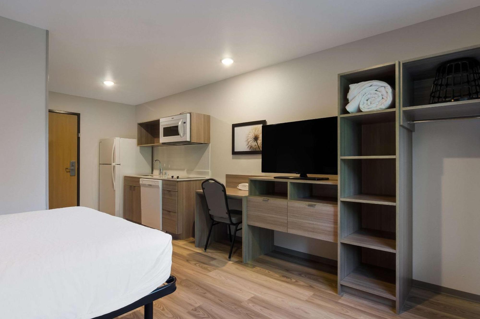 Woodspring Suites Olympia - Lacey Exterior photo